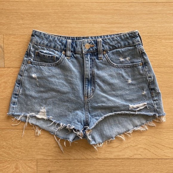 Dynamite | Shorts | Dynamite Jean 